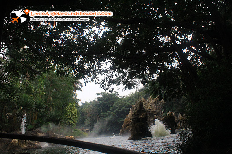 เกิดอะไรขึ้นข้างหน้า แล้วเราจะผ่านไปได้ไหมเนี่ย : Adventure Land ฮ่องกงดิสนีย์แลนด์
