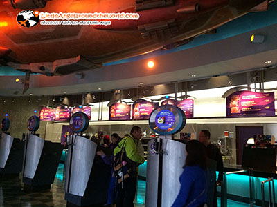 Star war fever : Tomorrow Land ฮ่องกงดิสนีย์แลนด์