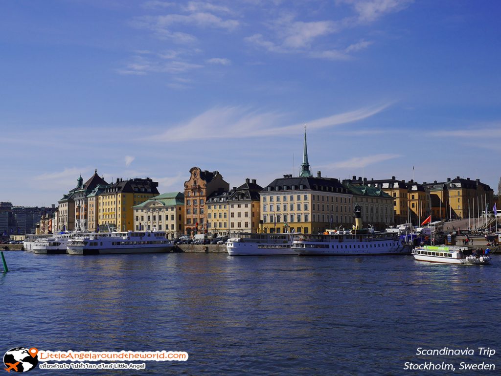 วิวมองจากฝั่งตรงข้ามกับพระราชวังและ City Hall : ที่เที่ยว Stockholm, Sweden