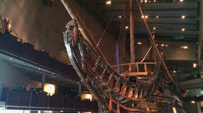 เรือรบไวกิ้ง ที่จมอยู่ใต้ท้องทะเลกว่า 333 ปี จึงนำขึ้นมาไว้ที่ พิพิธภัณฑ์วาซา (Vasa Museum) (7)