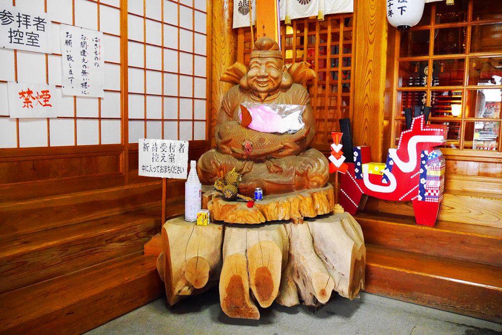 สิ่งศักดิ์สิทธิ์ ภายใน ศาลเจ้า Kushihiki Hachimangu Shrine, ศาลเจ้าดังแห่ง Hachinohe, Aomori