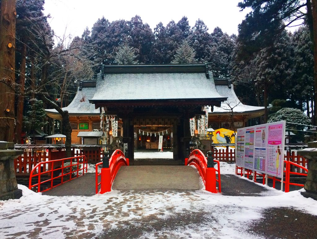 บรรยากาศหน้าศาลเจ้า Kushihiki Hachimangu Shrine, ศาลเจ้าดังแห่ง Hachinohe, Aomori