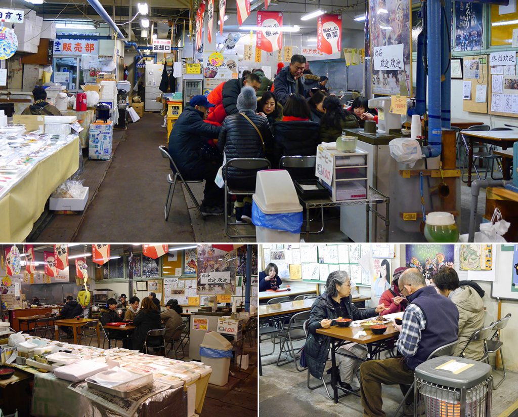 คนพื้นเมืองหรือนักท่องเที่ยวต่างมาหาของสดรับประทานเป็นมื้อเช้า ที่ ร้านอาหารที่ ตลาด Mutsu-minato Ekimae Asaichi