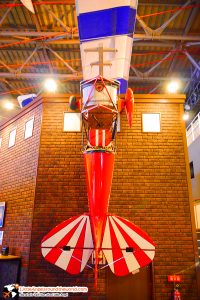 ลำนี้ก็สวยดี : Misawa Aviation & Science Museum, Aomori : สถานที่ท่องเที่ยว Misawa