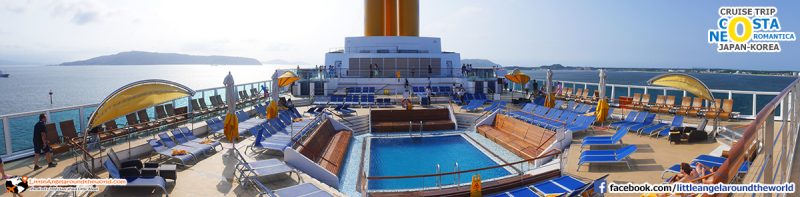 Lido Bar Saint-Tropez จะว่ายน้ำ หรืออาบแดดเลือกตามชอบ : ทริปล่องเรือสำราญ ญี่ปุ่น-เกาหลี Costa neoRomantica