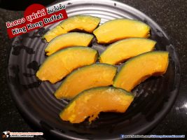 ฟักทองนึ่งสุกพร้อมนำมาย่าง ที่ ร้าน คิงคอง บุฟเฟ่ต์ (King Kong Buffet) สาขาทาวน์ อิน ทาวน์